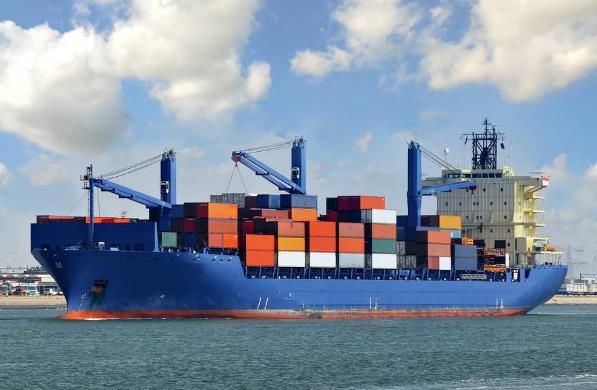 國(guó)際貨運(yùn)代理在促進(jìn)跨國(guó)貿(mào)易、促進(jìn)經(jīng)濟(jì)發(fā)展等方面發(fā)揮著重要作用