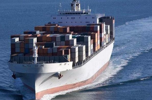 菲律賓物流發(fā)揮著橋梁的作用，推動著菲律賓經(jīng)濟的蓬勃發(fā)展