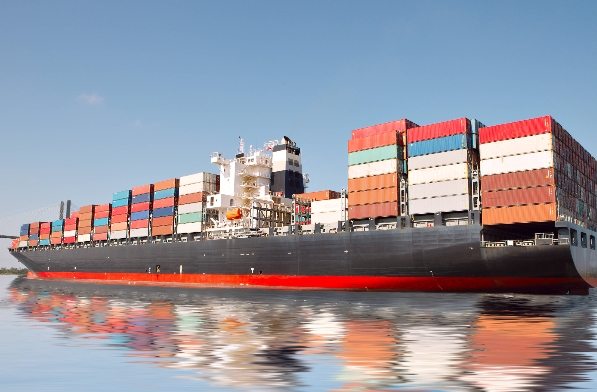 作為連接不同國家和地區之間的橋梁，美國貨代扮演著至關重要的角色