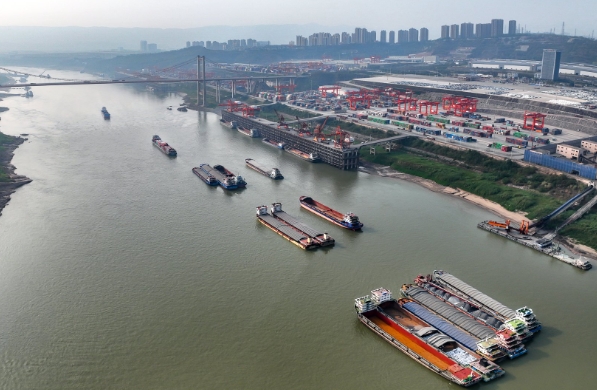 國際貨運代理憑借其獨特的優勢，成為物流領域的樞紐與變革者