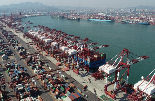 面對復雜多變的國際貿易環境，海運日本貨代以其專業性脫穎而出