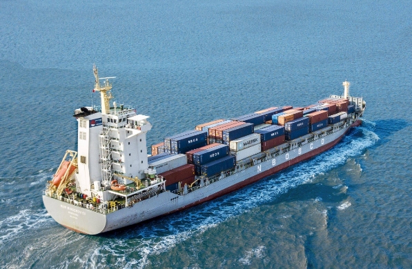 從海運到空運：探索國際物流公司的多元化運輸策略！