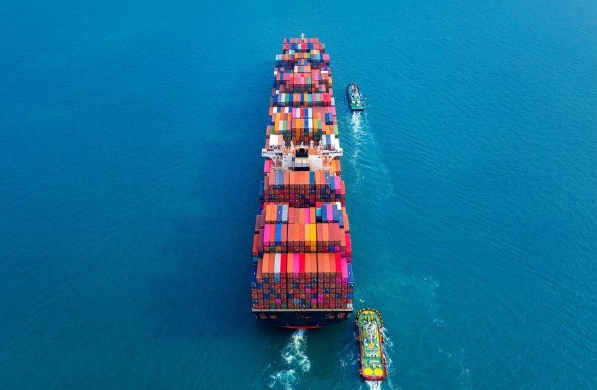 上海國際貨代在促進國際貿易、推動經濟發展方面發揮著重要作用